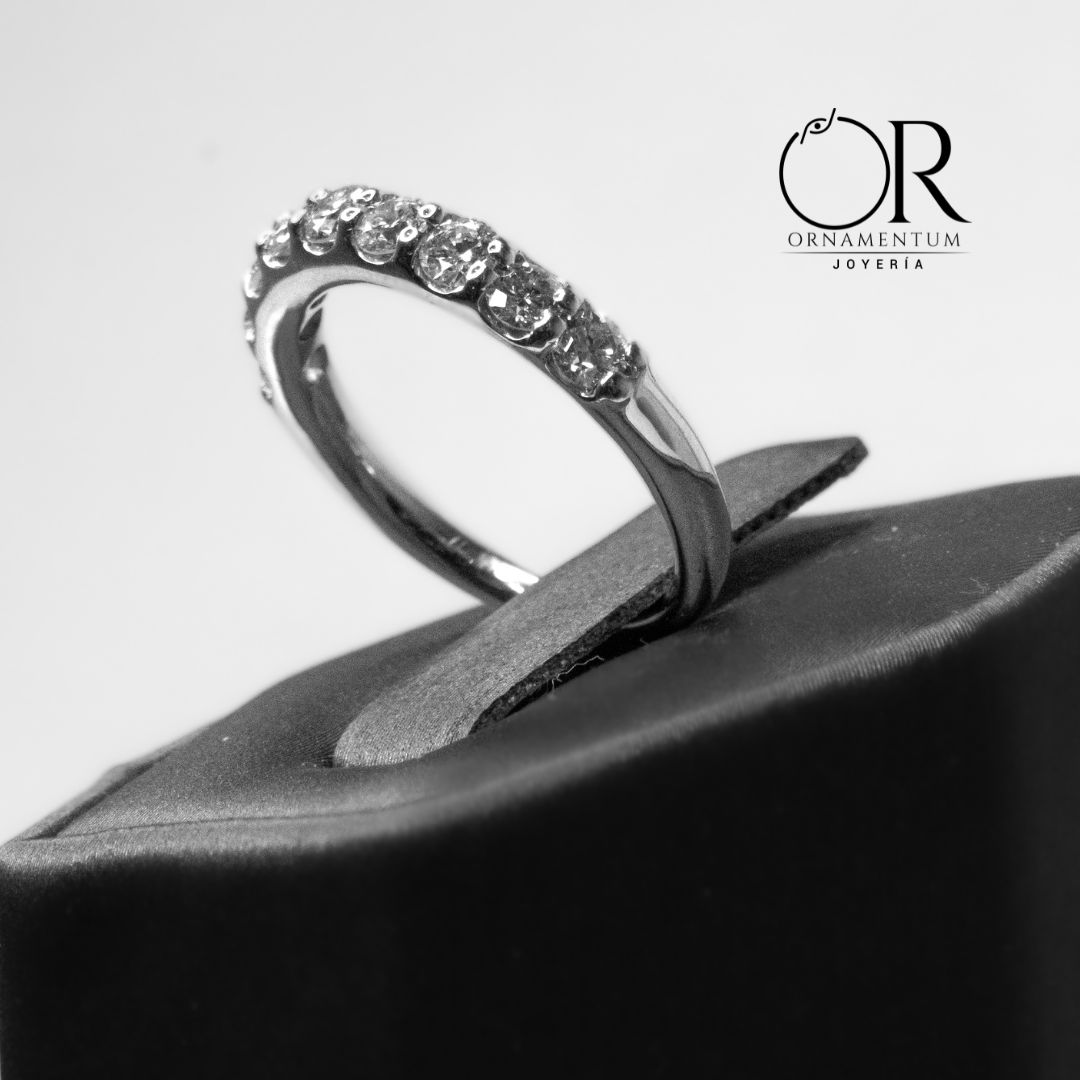 DISEÑOS PERSONALIZADOS