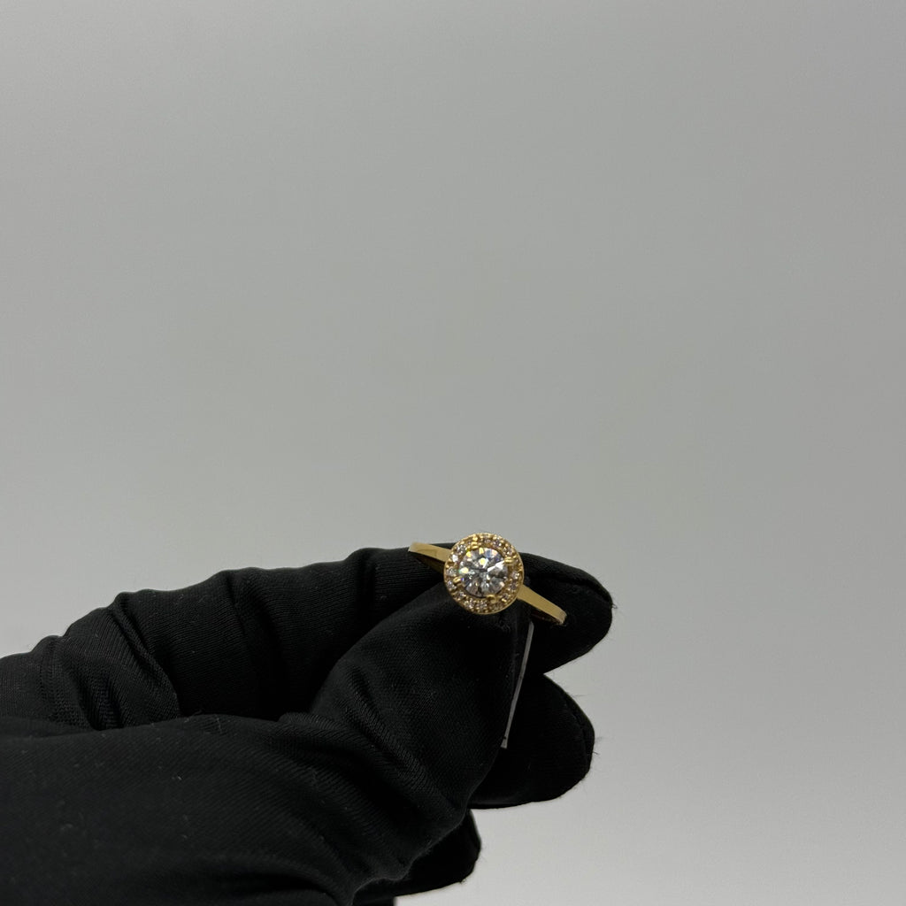 SOLITARIO HALO ROUND (LAB)